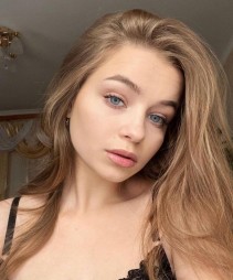 Фото проститутки Юля №4 в городе Зеленогорск